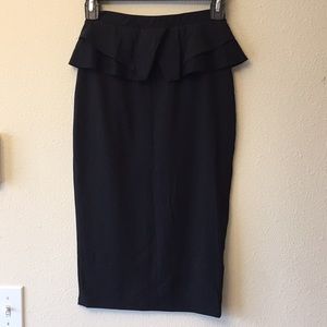 Bebe pencil skirt